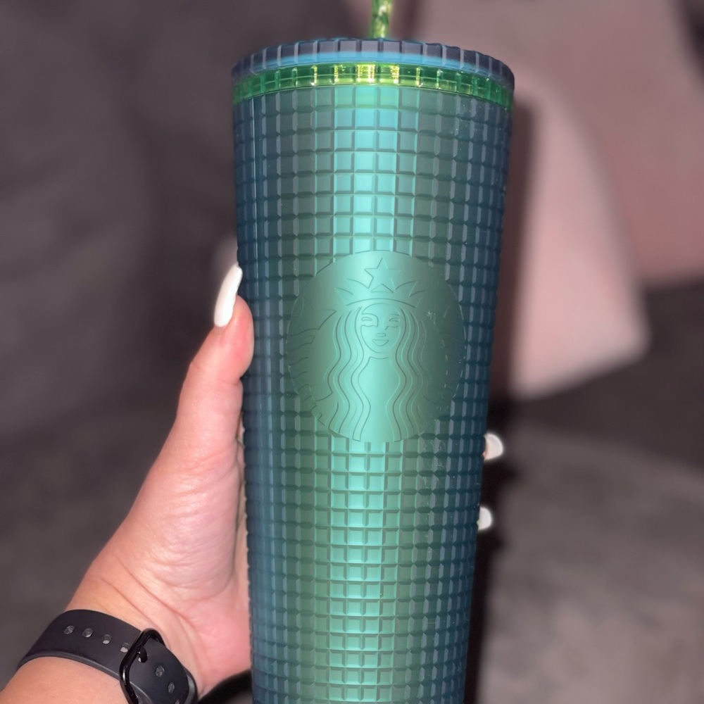 Starbucks green grid venti tumbler